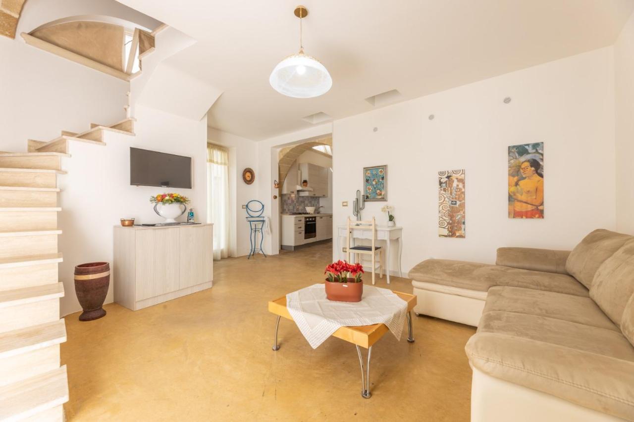 Dimora Il Castello Appartement Racale Buitenkant foto