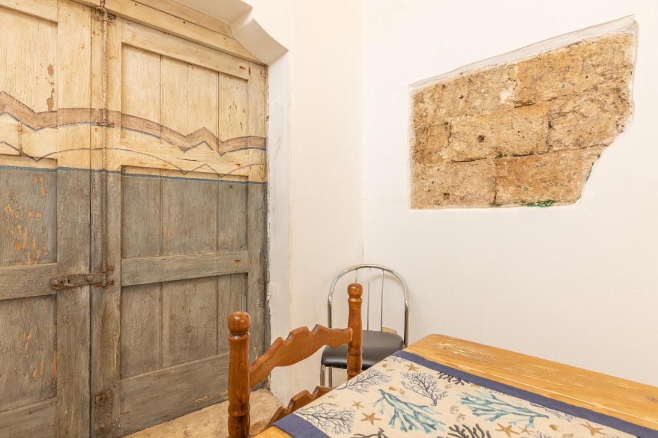 Dimora Il Castello Appartement Racale Buitenkant foto